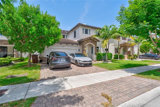 9400 W 35th Ln, Hialeah FL 33018 - Hialeah, FL - Photo 2