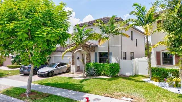 9400 W 35th Ln, Hialeah FL 33018 - Hialeah, FL - Photo 3