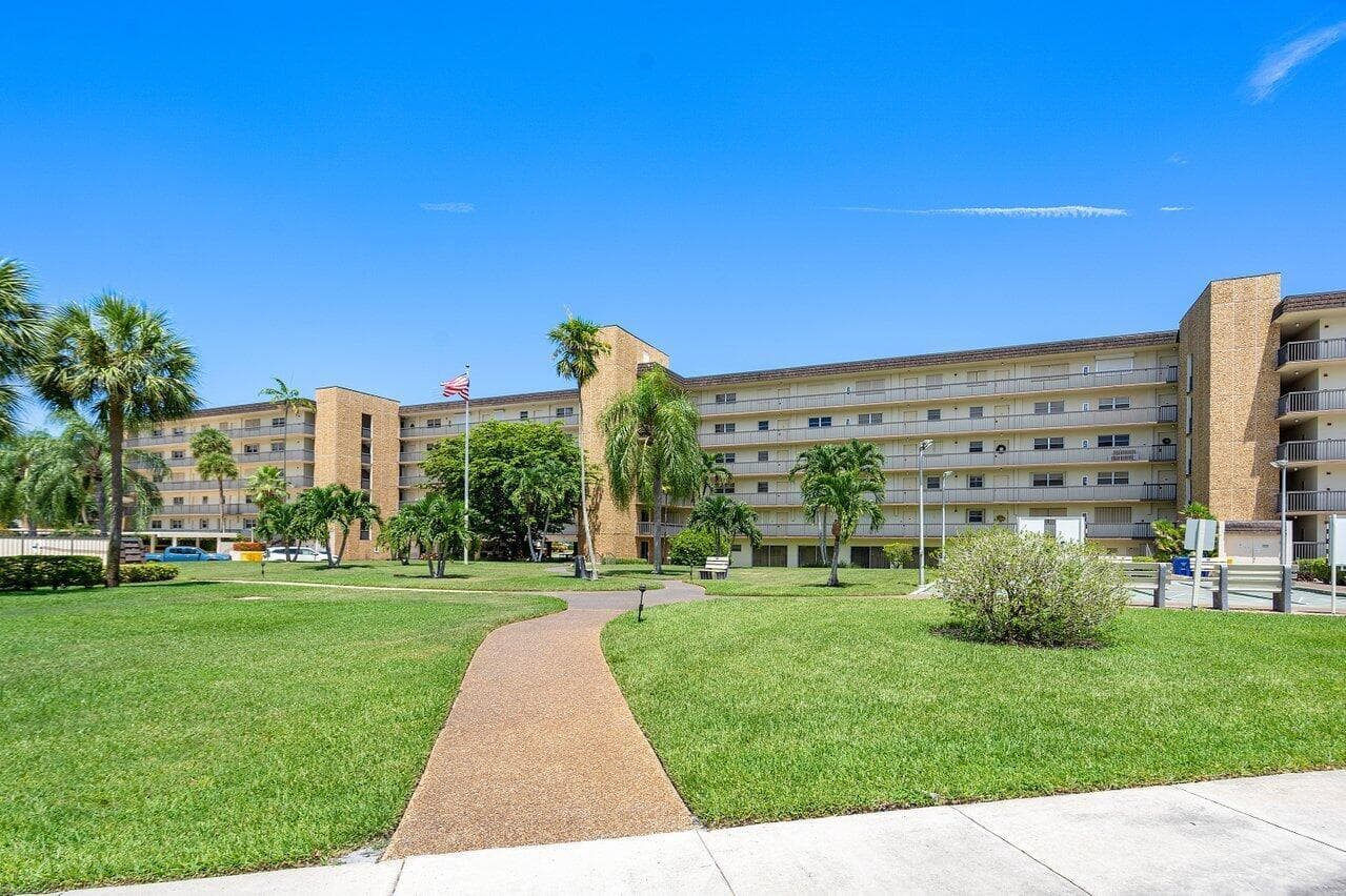 555 NW 4TH Avenue # 2150, Boca Raton FL 33432 - Boca Raton, FL - Photo 1