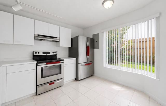 7057 WOODMONT Way # 7057, Tamarac FL 33321 - Tamarac, FL - Photo 6