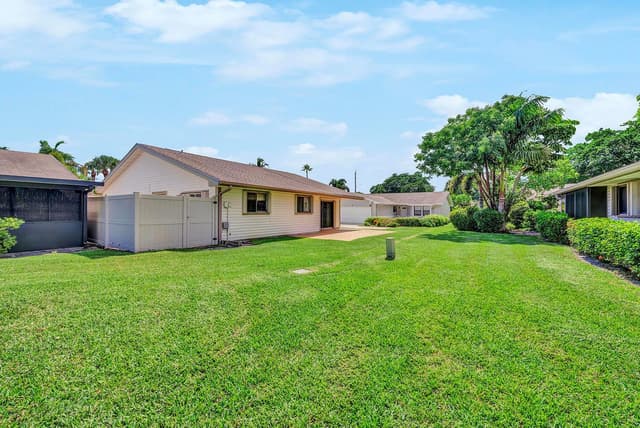 8 Eaton Place, Boynton Beach FL 33426 - Boynton Beach, FL - Photo 5