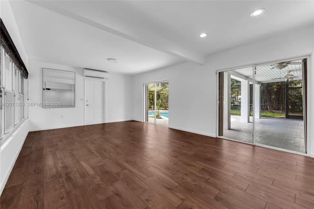 11890 SW 72nd Pl, Pinecrest FL 33156 - Pinecrest, FL - Photo 4