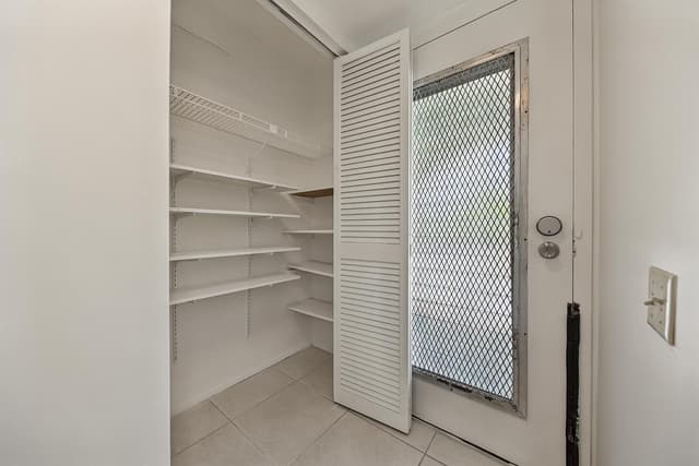 1204 BAHAMA Bend # B2, Coconut Creek FL 33066 - Coconut Creek, FL - Photo 5