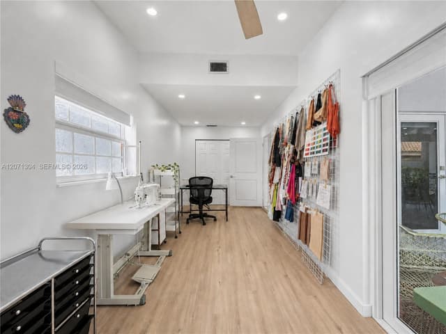 13710 SW 18th Ter, Miami FL 33175 - Miami, FL - Photo 7