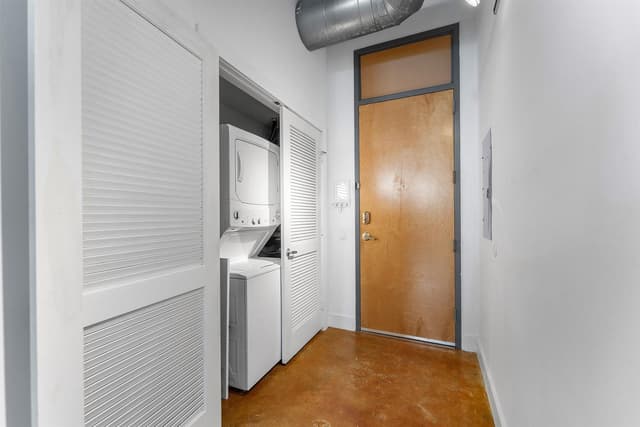 180 NE 4TH Avenue # 406, Delray Beach FL 33483 - Delray Beach, FL - Photo 3