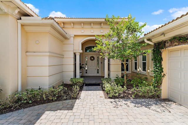 114 Carmela Court, Jupiter FL 33478 - Jupiter, FL - Photo 4