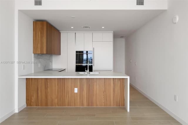 1400 Biscayne Blvd # 1905, Miami FL 33132 - Miami, FL - Photo 5