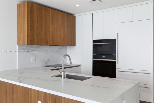 1400 Biscayne Blvd # 1905, Miami FL 33132 - Miami, FL - Photo 4