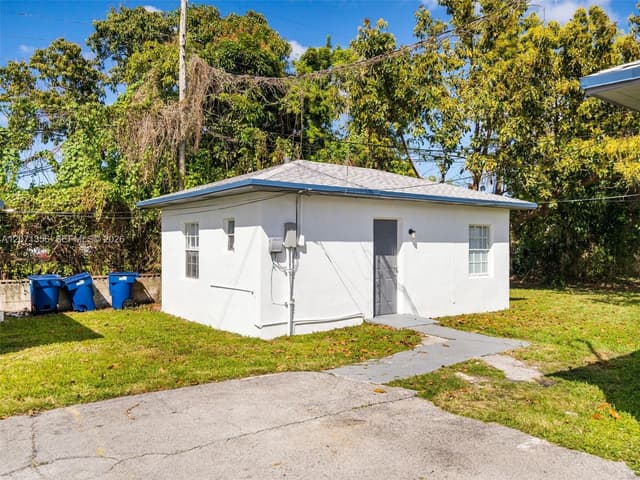 1239 NE 110th St, Miami FL 33161 - Miami, FL - Photo 5