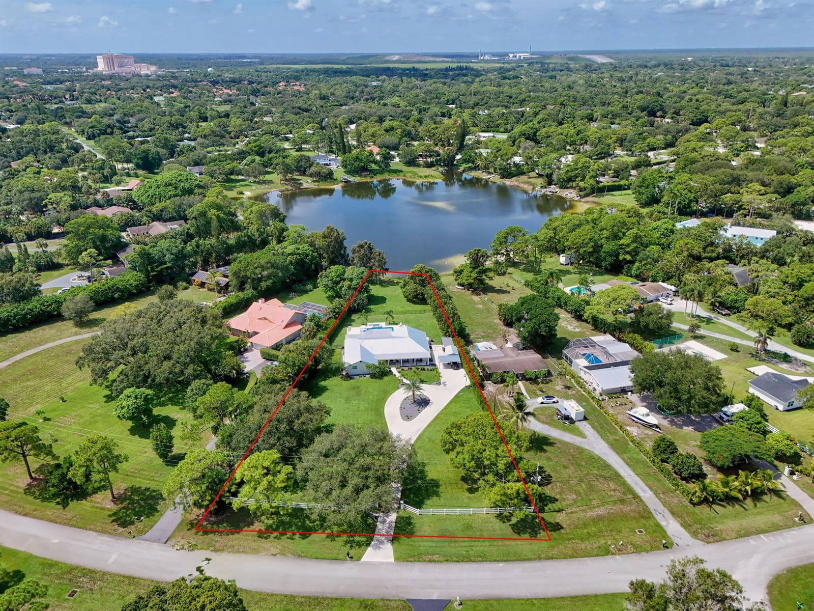 4628 SQUARE LAKE Drive, Palm Beach Gardens FL 33418 - Palm Beach Gardens, FL - Photo 1