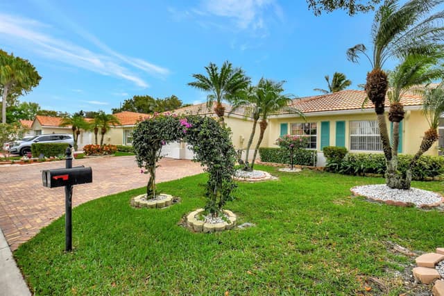 6078 Lake Hibiscus Drive, Delray Beach FL 33484 - Delray Beach, FL - Photo 3
