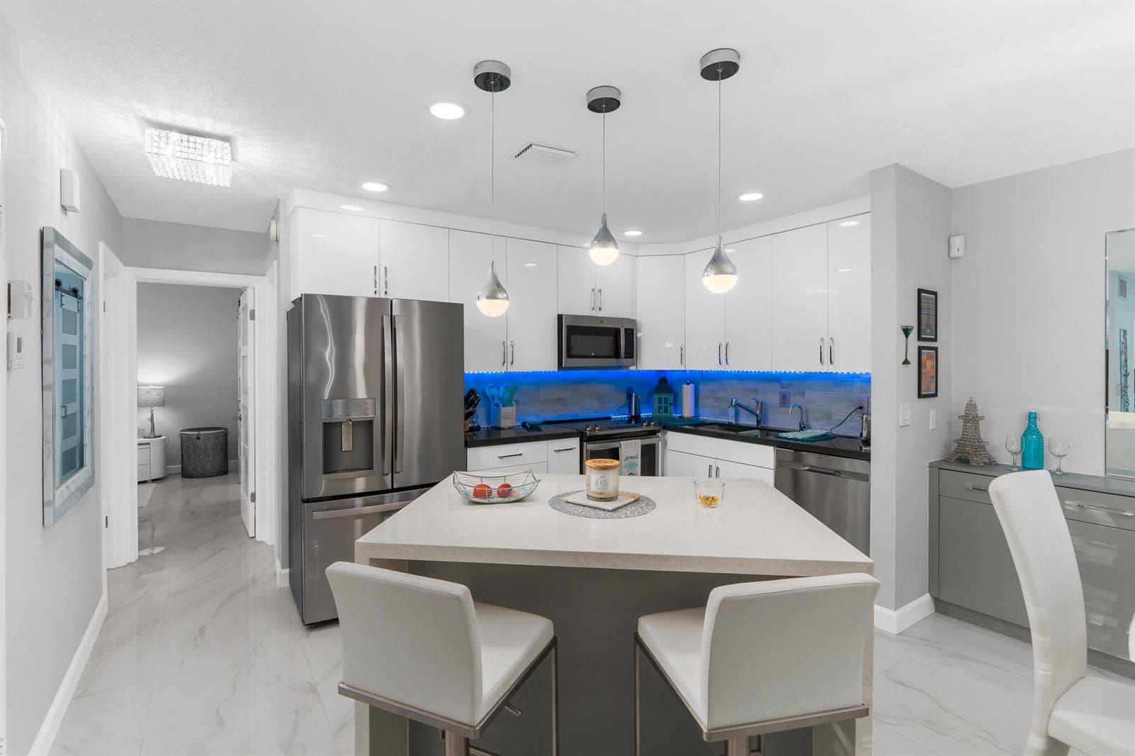 130 CYPRESS CLUB Drive # 306, Pompano Beach FL 33060 - Pompano Beach, FL - Photo 1