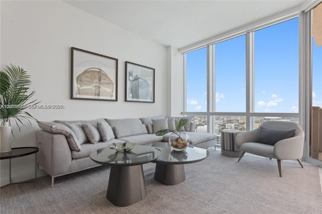 851 NE 1st Ave # 4106, Miami FL 33132 - Miami, FL - Photo 3