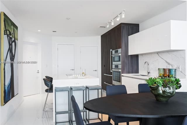 851 NE 1st Ave # 4106, Miami FL 33132 - Miami, FL - Photo 5