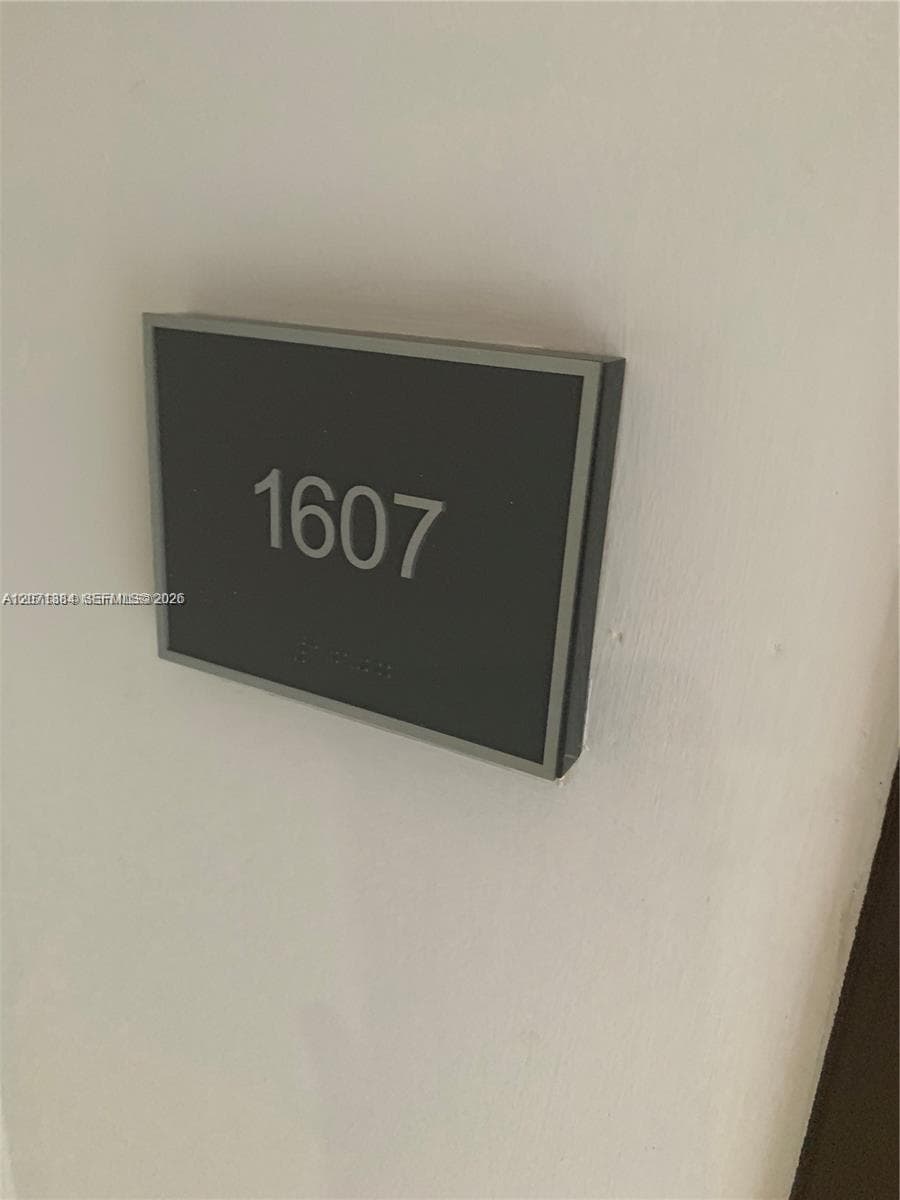 1830 S Ocean Dr # 1607, Hallandale Beach FL 33009 - Hallandale Beach, FL - Photo 1