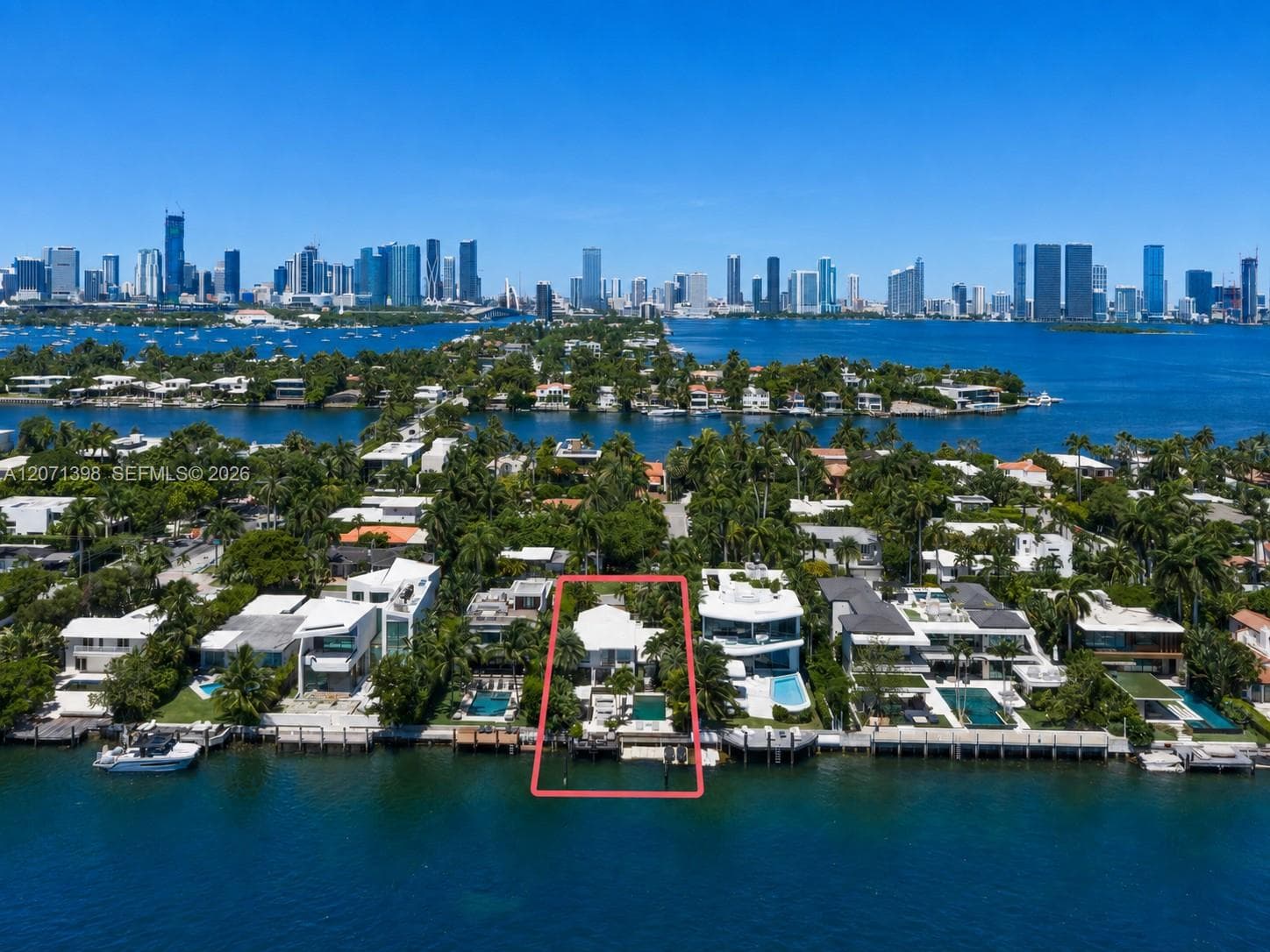 455 E Dilido Dr, Miami Beach FL 33139 - Miami Beach, FL - Photo 1