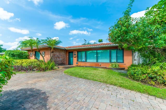 4621 NE 18TH Terrace, Fort Lauderdale FL 33308 - Fort Lauderdale, FL - Photo 3