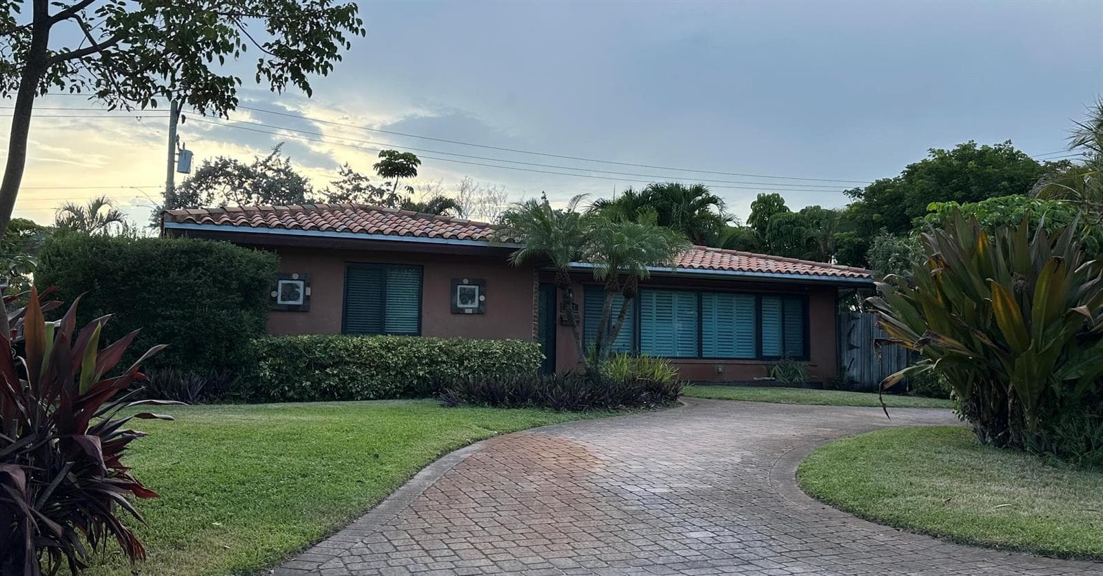4621 NE 18TH Terrace, Fort Lauderdale FL 33308 - Fort Lauderdale, FL - Photo 1