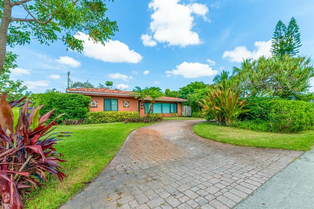 4621 NE 18TH Terrace, Fort Lauderdale FL 33308 - Fort Lauderdale, FL - Photo 4