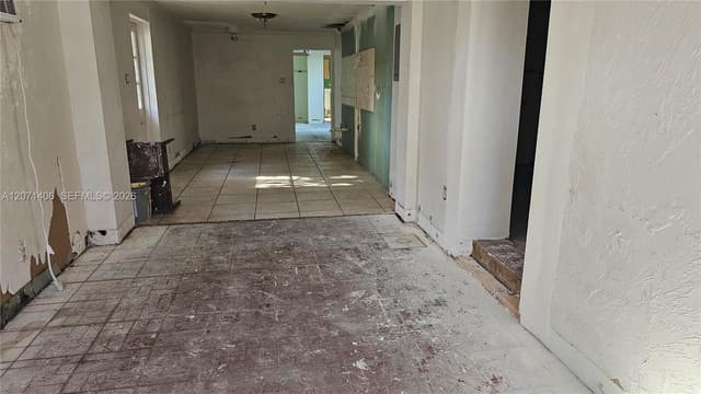214 SW 2nd Pl, Dania Beach FL 33004 - Dania Beach, FL - Photo 6