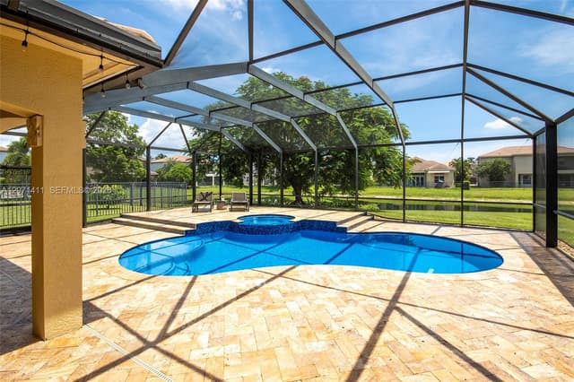 9370 Cobblestone Brooke Ct, Boynton Beach FL 33472 - Boynton Beach, FL - Photo 4