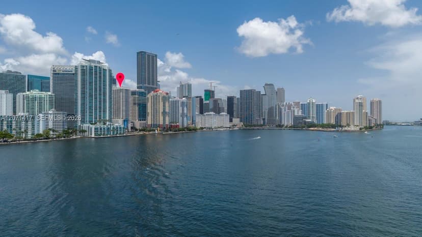 1200 Brickell Bay Dr # 3310, Miami FL 33131