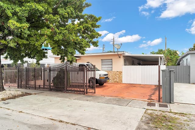 31 SW 58th Ct, Miami FL 33144 - Miami, FL - Photo 3