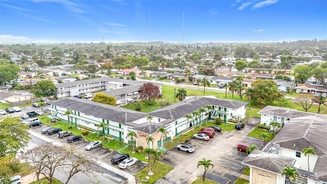 6730 Arbor Dr # 202, Miramar FL 33023 - Miramar, FL - Photo 3