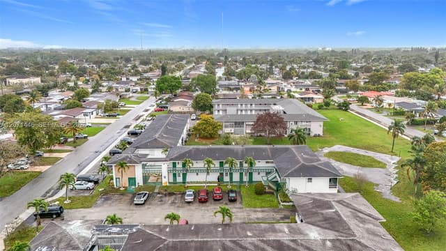 6730 Arbor Dr # 202, Miramar FL 33023 - Miramar, FL - Photo 4