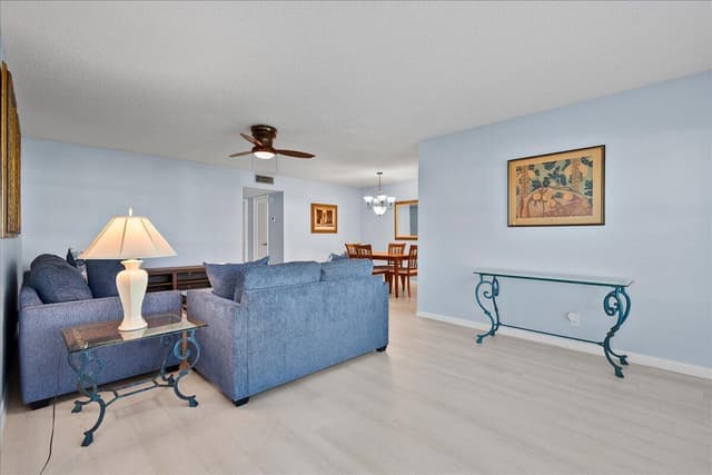 220 Country Lane # B, Boynton Beach FL 33435 - Boynton Beach, FL - Photo 3