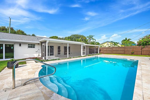 109 E RIVERSIDE Drive, Jupiter FL 33469 - Jupiter, FL - Photo 5