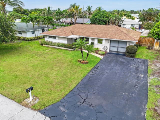 11 Windsor Road E, Jupiter FL 33469 - Jupiter, FL - Photo 3