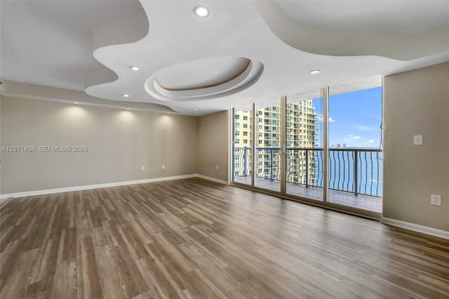 1200 Brickell Bay Dr # 3001, Miami FL 33131 - Miami, FL - Photo 2