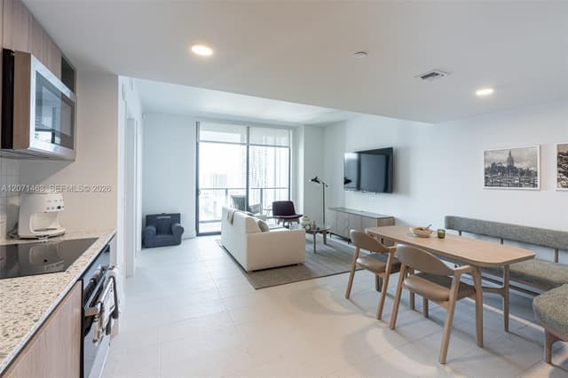 159 NE 6th ST # 3109, Miami FL 33132 - Miami, FL - Photo 2