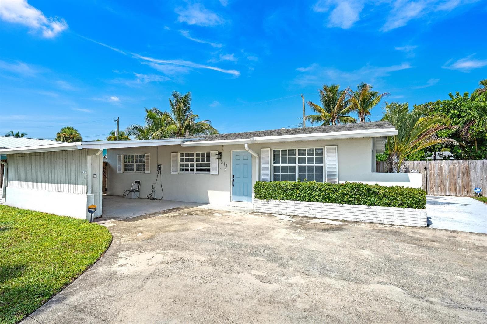 511 Ivy Avenue, Palm Beach Gardens FL 33410 - Palm Beach Gardens, FL - Photo 1