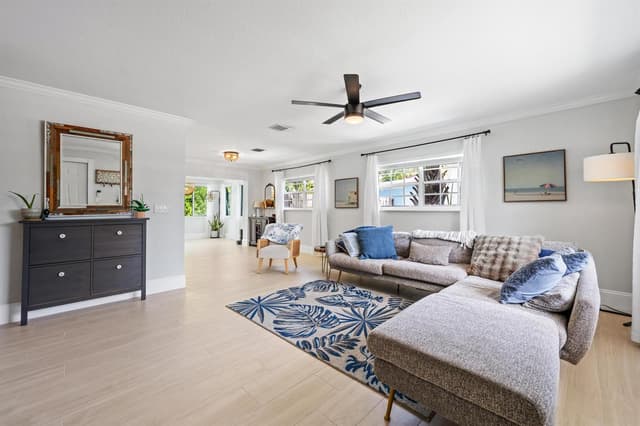 511 Ivy Avenue, Palm Beach Gardens FL 33410 - Palm Beach Gardens, FL - Photo 5