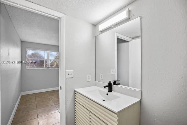 850 E Commercial Blvd # 214B, Oakland Park FL 33334 - Oakland Park, FL - Photo 7