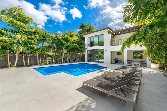 6529 SW 30th St, Miami FL 33155 - Miami, FL - Photo 4