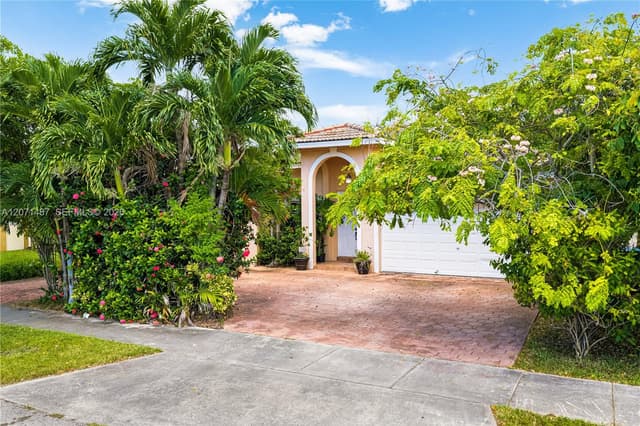 1220 SW 139th Ave, Miami FL 33184 - Miami, FL - Photo 2