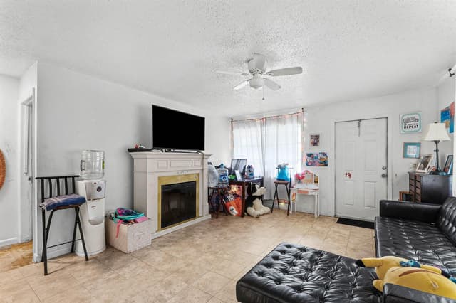 4301 Lakewood Road, Lake Worth FL 33461 - Lake Worth, FL - Photo 4