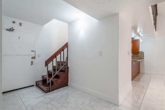 20347 W Country Club Dr, Aventura FL 33180 - Aventura, FL - Photo 5