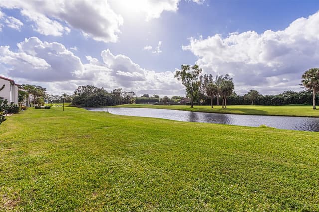 21529 Cypress Hammock Dr # 35J, Boca Raton FL 33428 - Boca Raton, FL - Photo 4