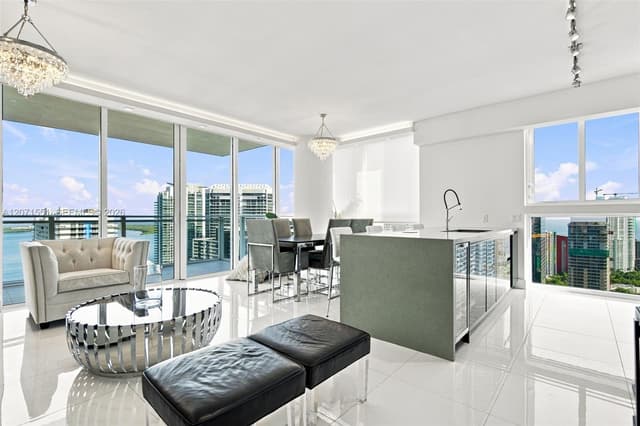 1080 Brickell Ave # 3800, Miami FL 33131 - Miami, FL - Photo 5