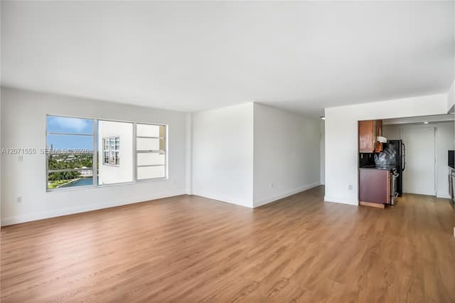 11111 Biscayne Blvd # 1000, Miami FL 33181 - Miami, FL - Photo 7