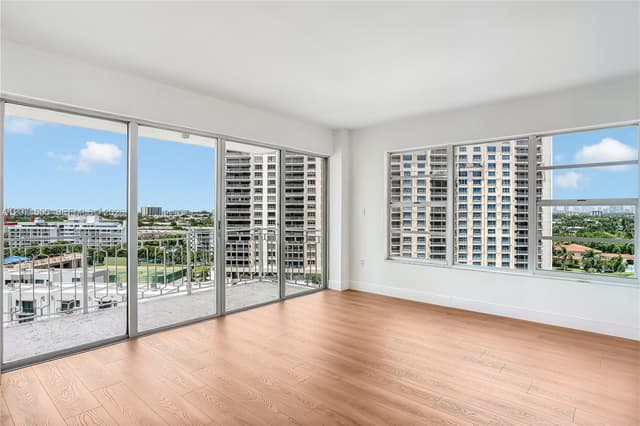 11111 Biscayne Blvd # 1000, Miami FL 33181 - Miami, FL - Photo 4