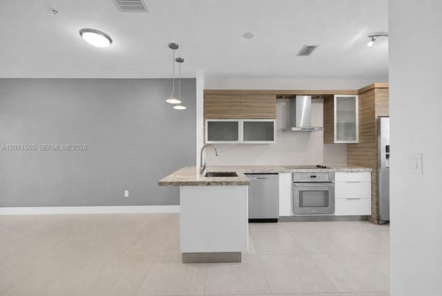 5670 NW 116th Ave # 222, Doral FL 33178 - Doral, FL - Photo 6