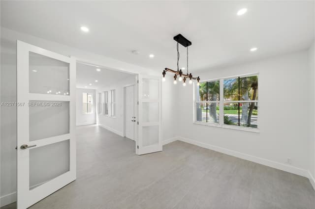 1855 Hidden Trail Ln, Weston FL 33327 - Weston, FL - Photo 4