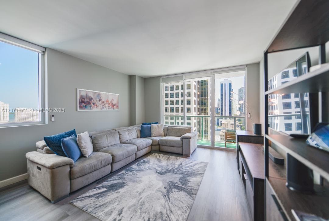 55 SE 6th St # 2110, Miami FL 33131 - Miami, FL - Photo 1
