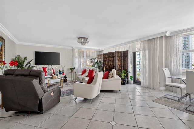 1920 S OCEAN Drive # 6A, Hallandale Beach FL 33009 - Hallandale Beach, FL - Photo 4