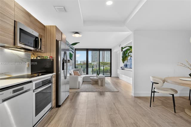 121 NE 34th St # L305, Miami FL 33137 - Miami, FL - Photo 4